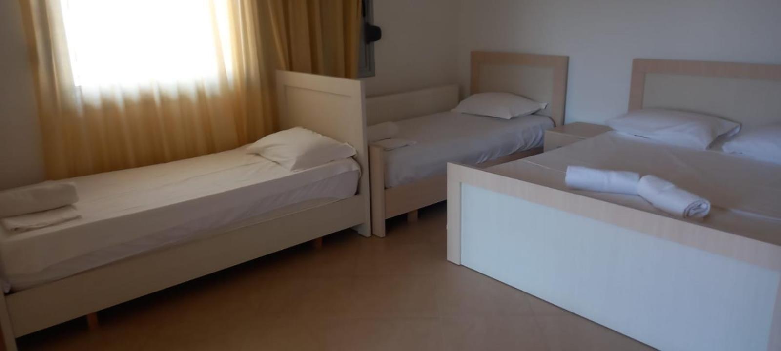 Himara Apartments Luaran gambar