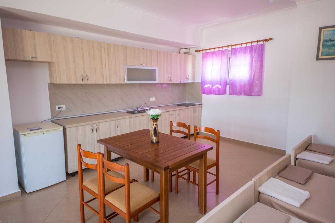 Himara Apartments Luaran gambar