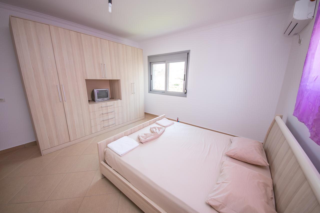 Himara Apartments Luaran gambar